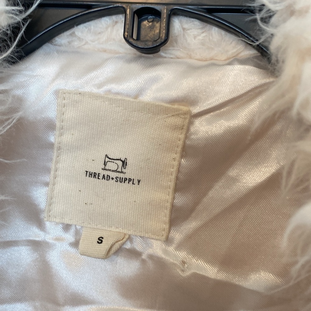 Thread Supply Open Front Sully Shearling Faux Fur… - image 7